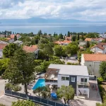 Villa Novum *