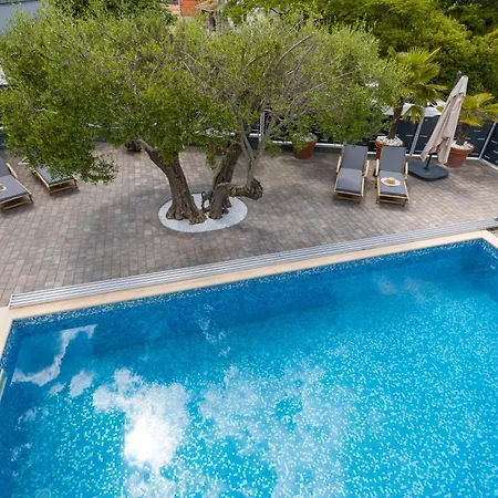 Novum Villa *