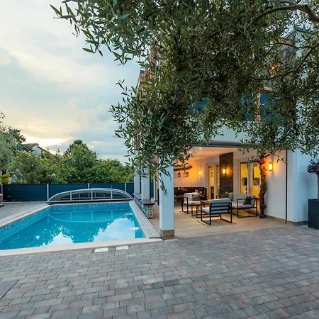 Novum Villa *